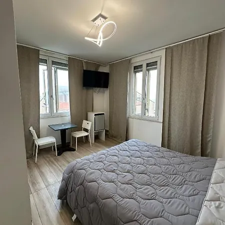 فندق مبيت وإفطار Del Sol